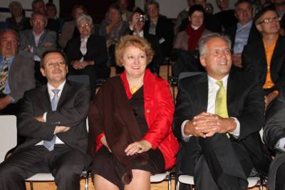 60 Jahre CSU Ro�tal - es gratulieren die Abgeordneten Hans Herold und Petra Guttenberger sowie Bezirkstagspr�sident Richard Bartsch