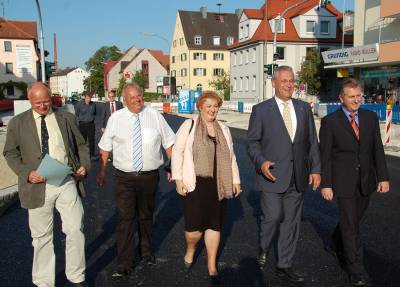 Erste Schritte auf innovativem Asphalt
