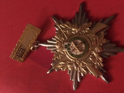 Orden f�r gro�herzige Verdienste und langj�hrige Treue