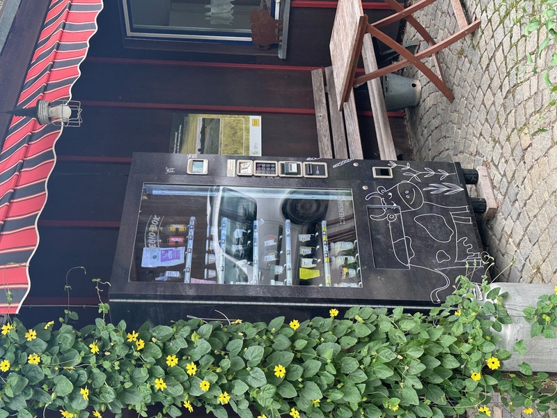 Der Hofladenautomat. Foto: Petra Guttenberger